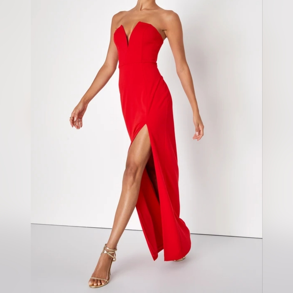 Lulu's Red Strapless Dress